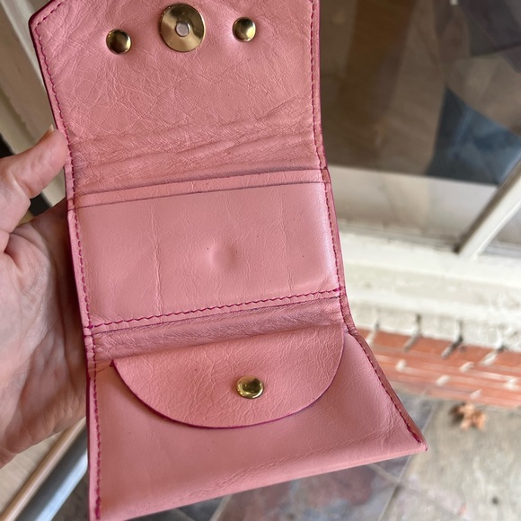 R. Riveter Crossbody, Wristlets, and Wallet - Picture 5 of 8